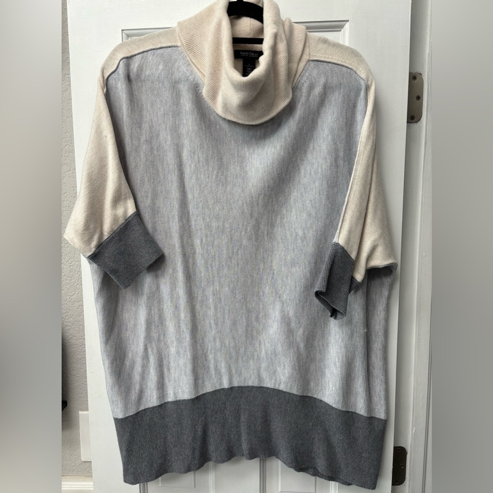 White House Black Market color block tunic sweater size L